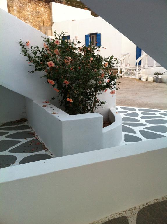 Agkira Studios Milos Provatas Exterior photo